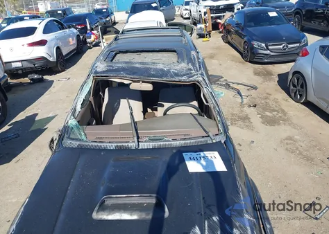 2000 Toyota 4Runner Sr5 V6 z USA, uszkodzony, nr VIN JT3GN86R4Y0172441